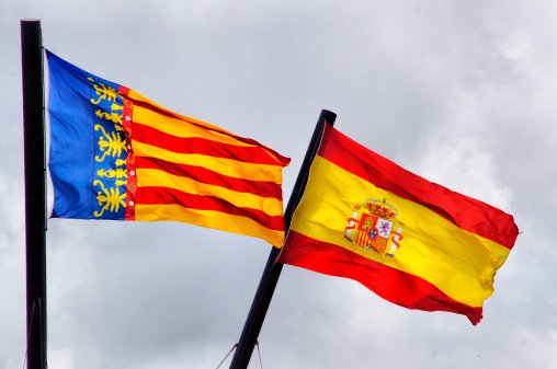 Carta a les mares i als pares per la consulta de la Generalitat sobre la llei de llibertat educativa