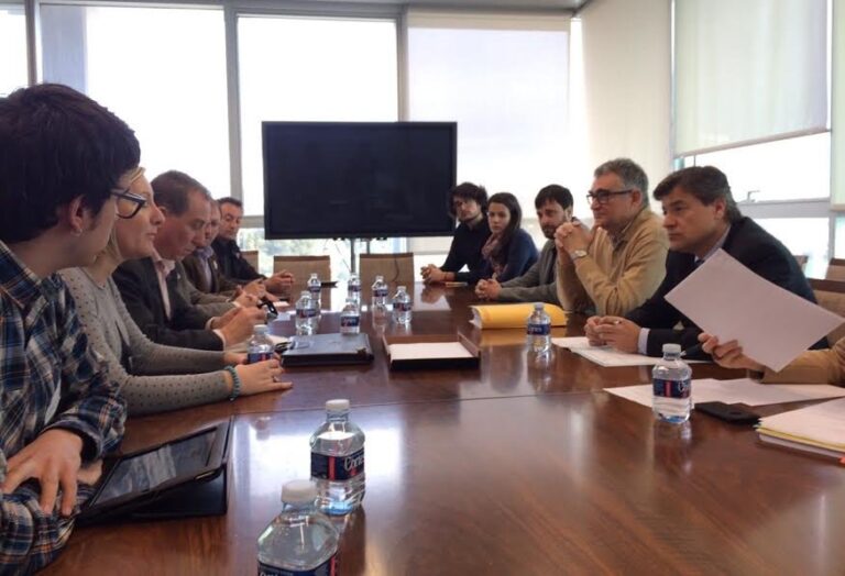 Alsina es reuneix amb el director general de transportsAlsina se reune con el director general de transportes.